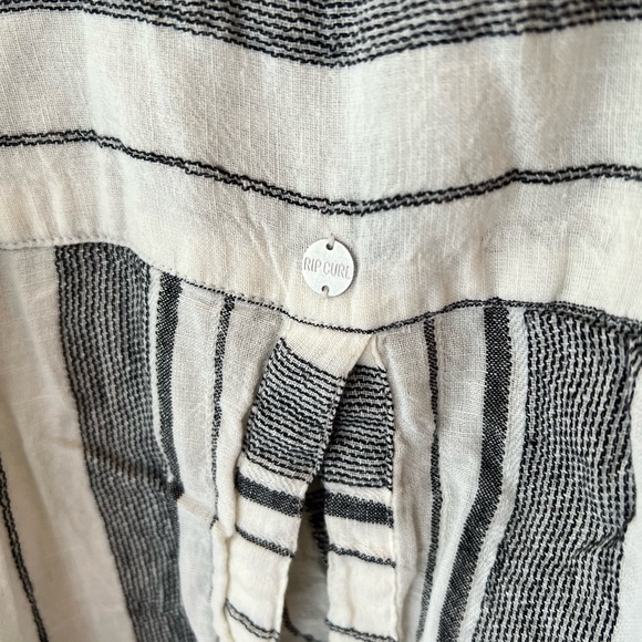 Rip Curl Buttondown Shirt - Picture 7 of 10